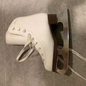 Ice skates
